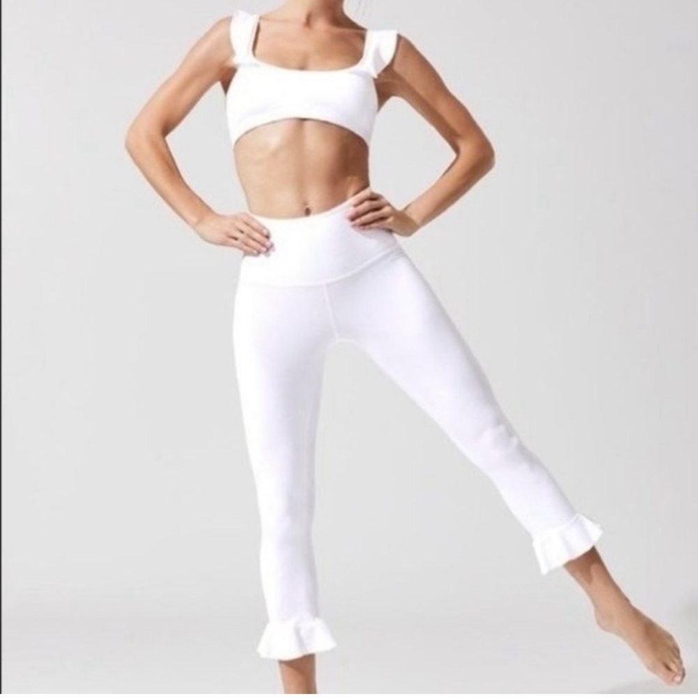 Beyond Yoga Frill Seeker Ruffle Flare Leggings White Small